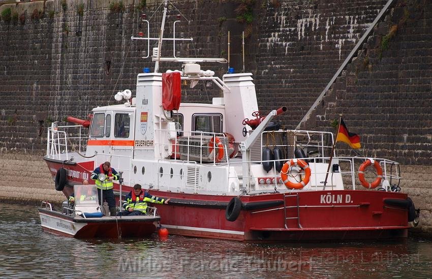Wartungsarbeiten Rettungsboot Ursula P20.JPG